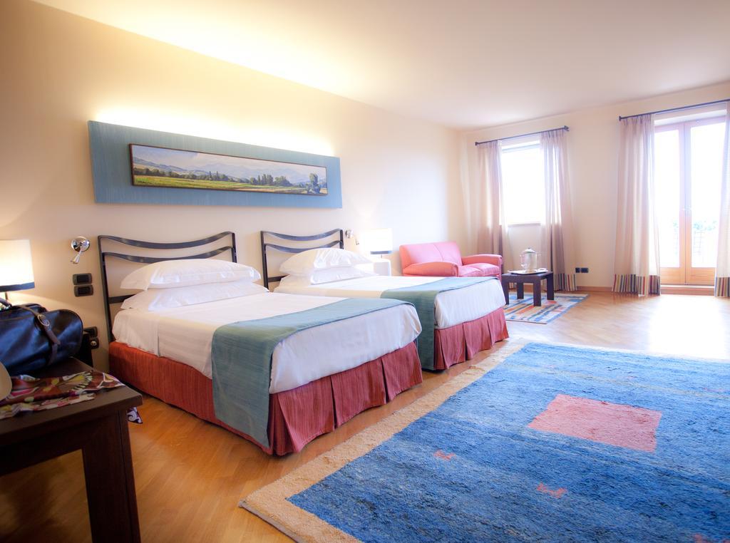 Le Tre Vaselle Resort & Spa Torgiano Eksteriør bilde